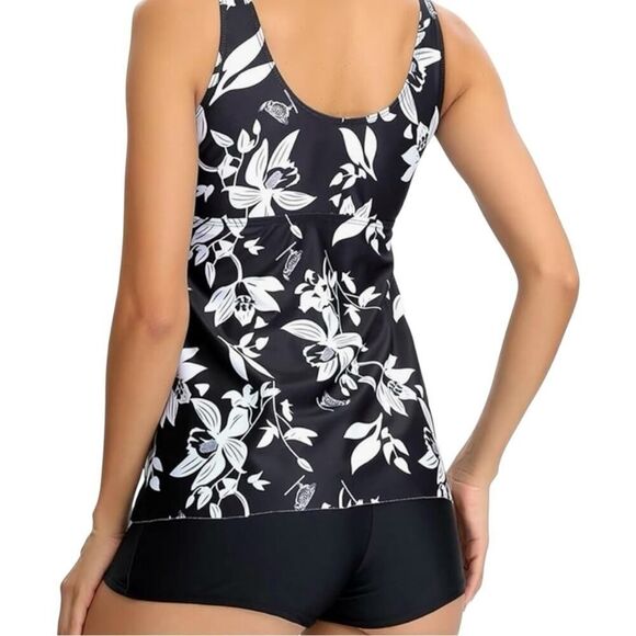 Floral Black and White Tankini Set - Picture 3 of 11